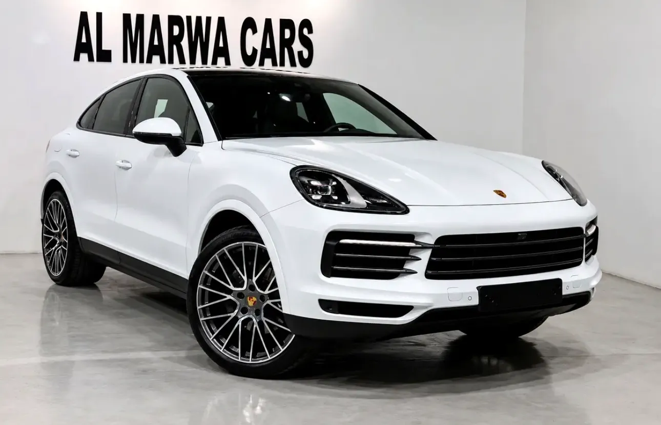 2023 Porsche Cayenne Coupe - GCC specifications - Still under warranty with a full service history - Thumbnail 2