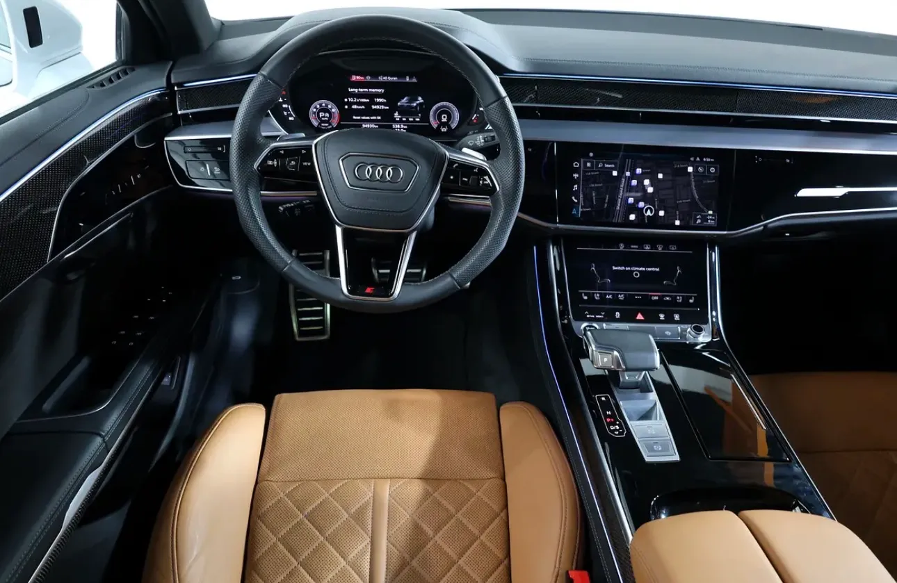 Audi A8 L 55 TFSI quattro -Full service history  -Under warranty - Thumbnail 10