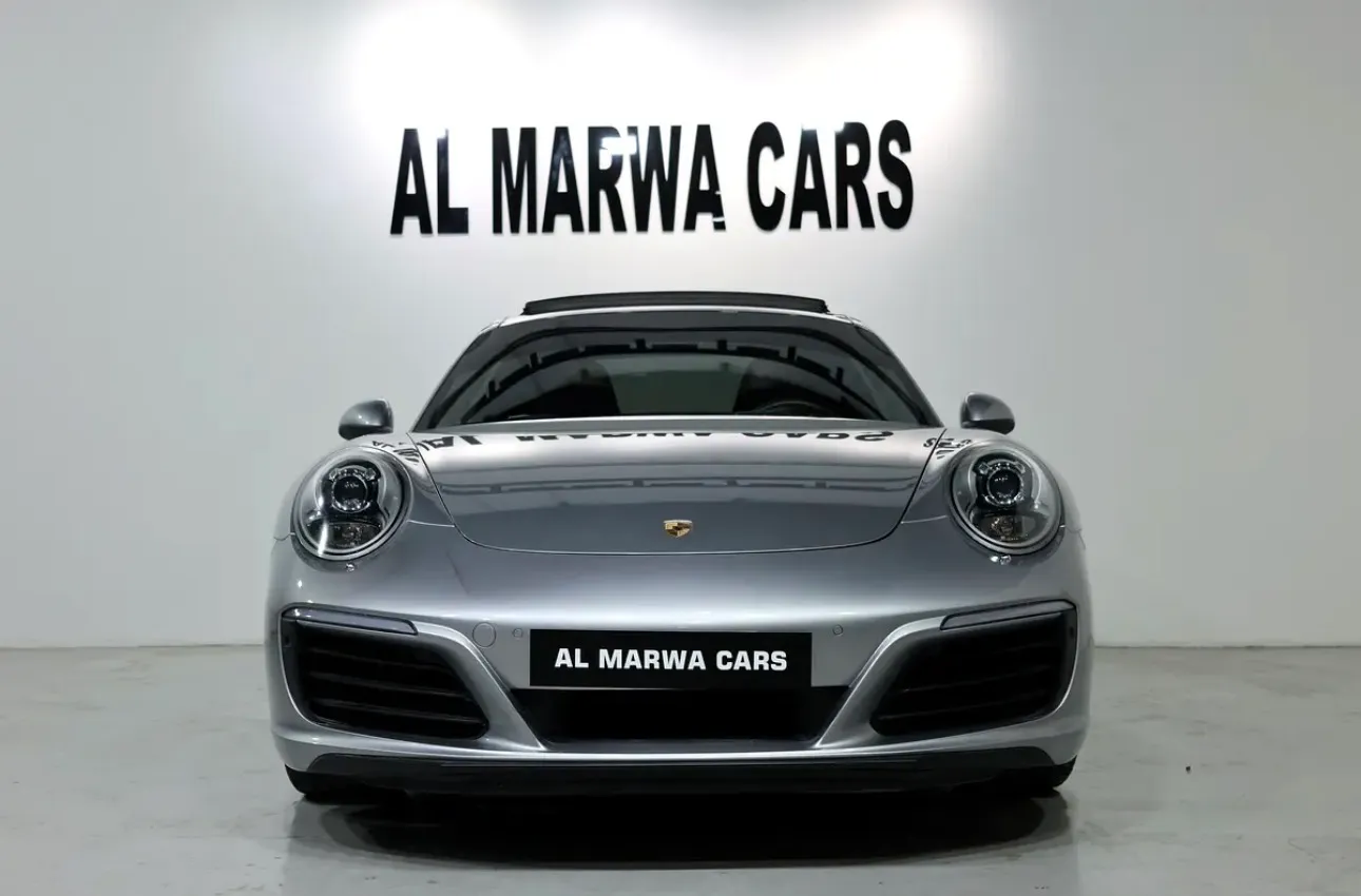 PORSCHE CARRERA 911 -2018 -FULL SERVICE HISTORY FROM AL NABOODA  -GCC SPECS - Thumbnail 5