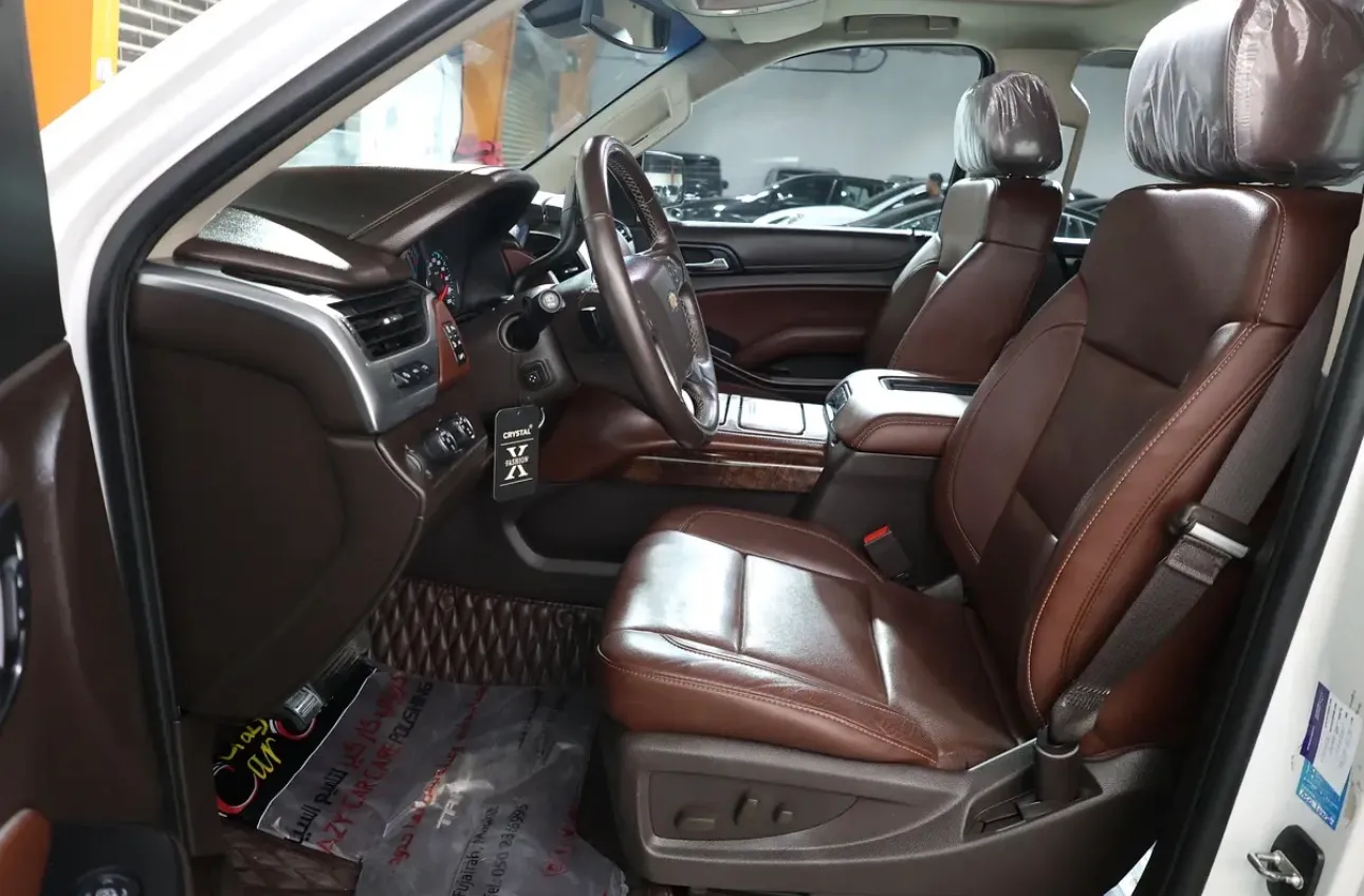 CHEVORLET TAHOE -2016 -GCC SPECS -EXCELLENT CONDITION -FULL SERVICE HISTORY -FREE ACCIDENTS  - Thumbnail 9