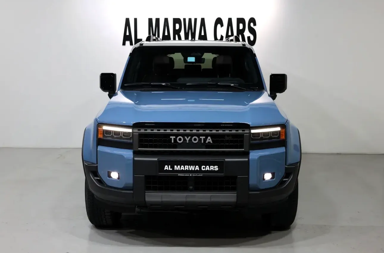 Toyota prado 2025-16900Km-under warranty-GCC Specs - Thumbnail 4