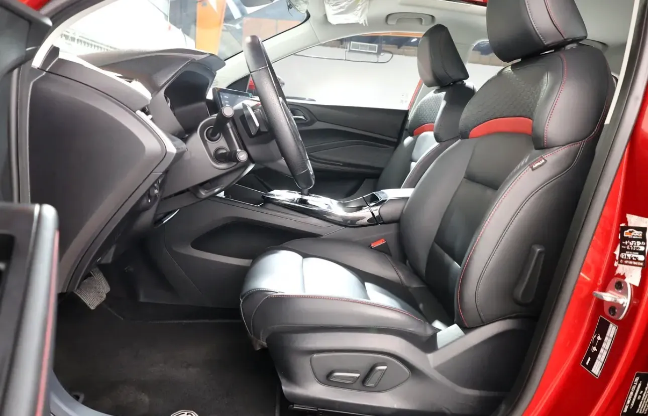 2024 MG GT Luxury  -39000KM -Under warranty  - GCC Specs  - Thumbnail 9
