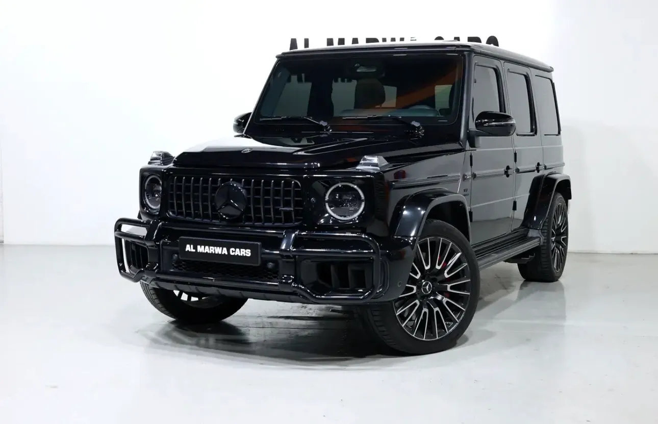 2025 Mercedes-Benz G-Class G 63 AMG - iconic SUV -43000km-under warranty & service  - Thumbnail 2