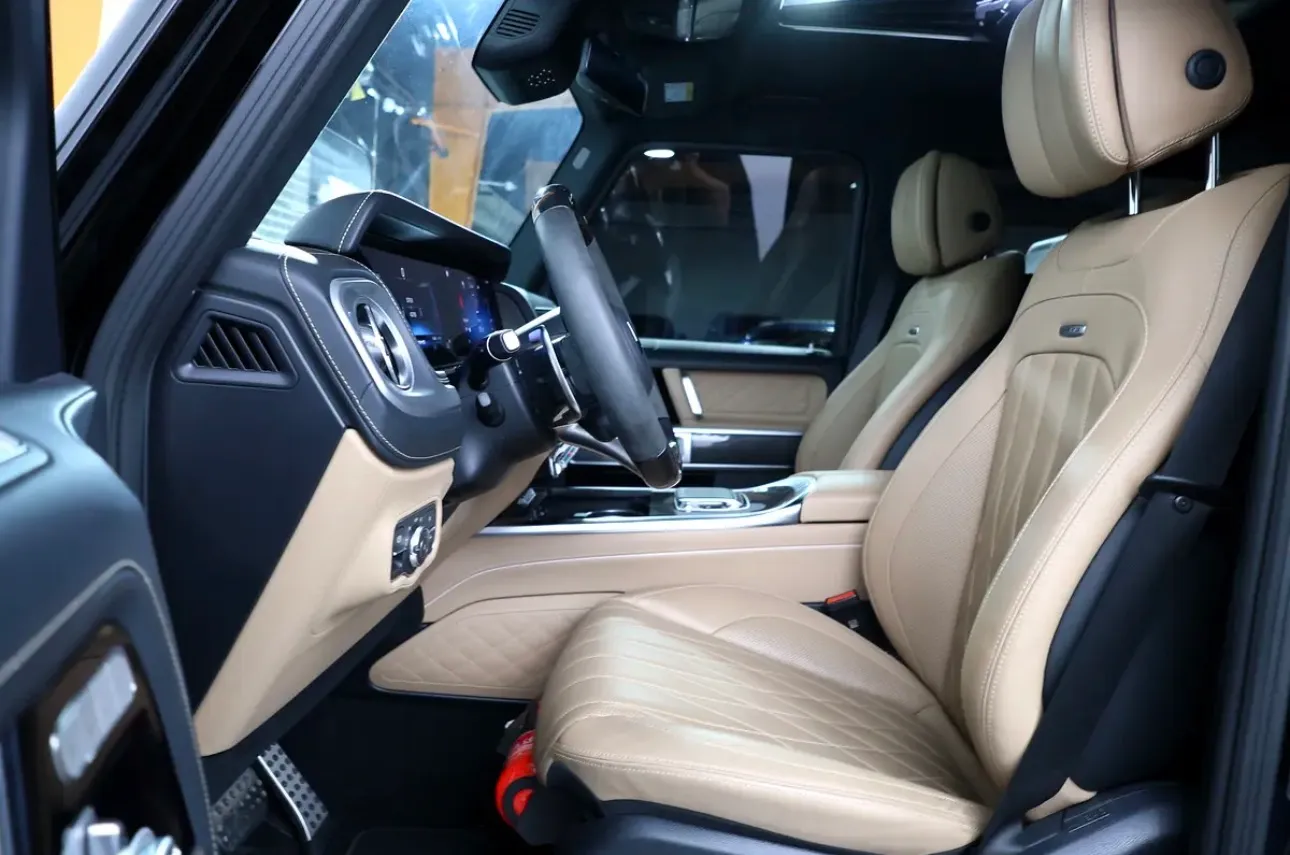 2025 Mercedes-Benz G-Class G 63 AMG - iconic SUV -43000km-under warranty & service  - Thumbnail 9