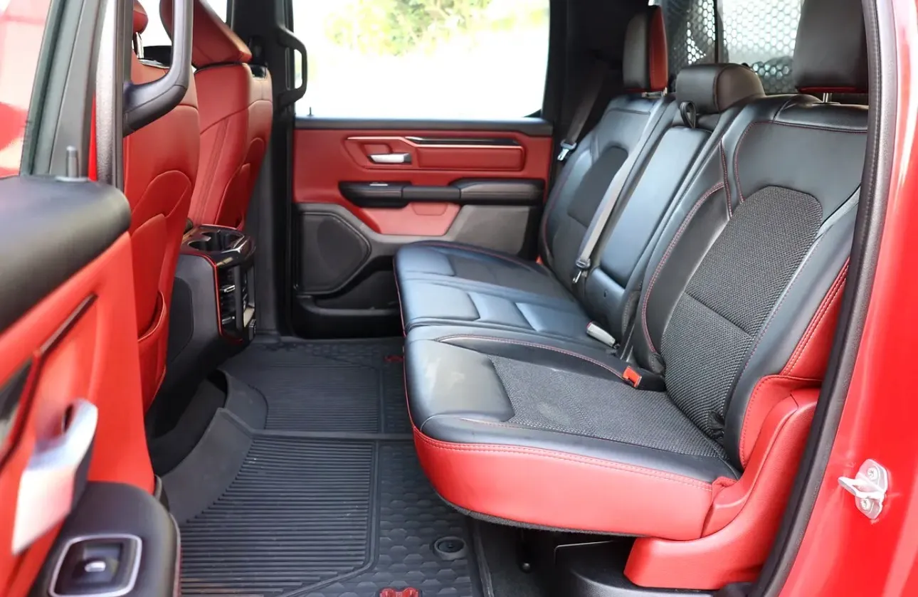2022 RAM 1500 Rebel Crew Ca -GCC specification  - Thumbnail 15