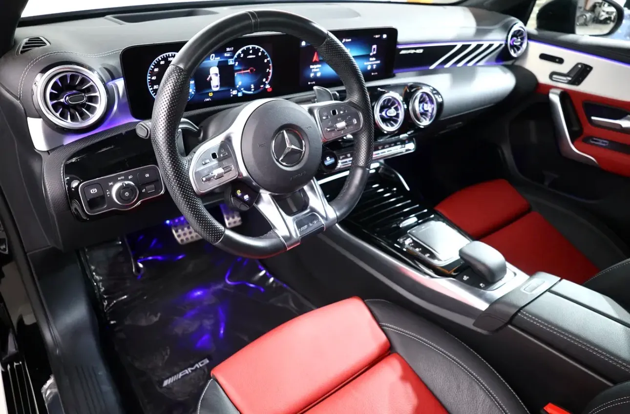 Presenting a stunning 2023 Mercedes-Benz A-Class A 35 AMG in immaculate condition - Thumbnail 9
