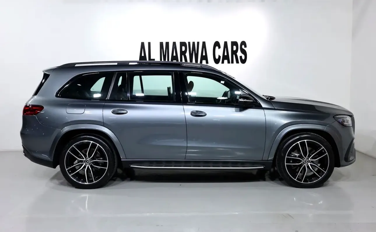 Brand new 2025 Mercedes-Benz GLS 450 4MATIC -premium 7-seater SUV  -GCC specifications,  - Thumbnail 8