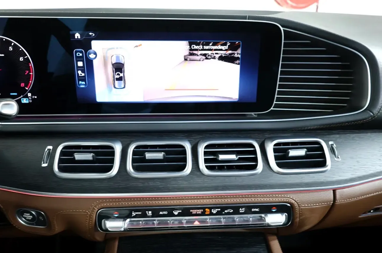 Brand new 2025 Mercedes-Benz GLS 450 4MATIC -premium 7-seater SUV  -GCC specifications,  - Thumbnail 13
