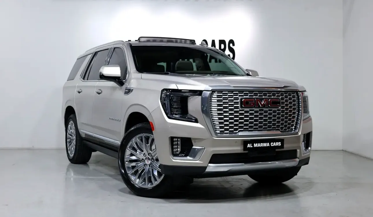 Presenting a luxurious 2023 GMC Yukon Denali - in immaculate condition -GCC spec  -UNDER WARRANTY & SERVICE - Image 1