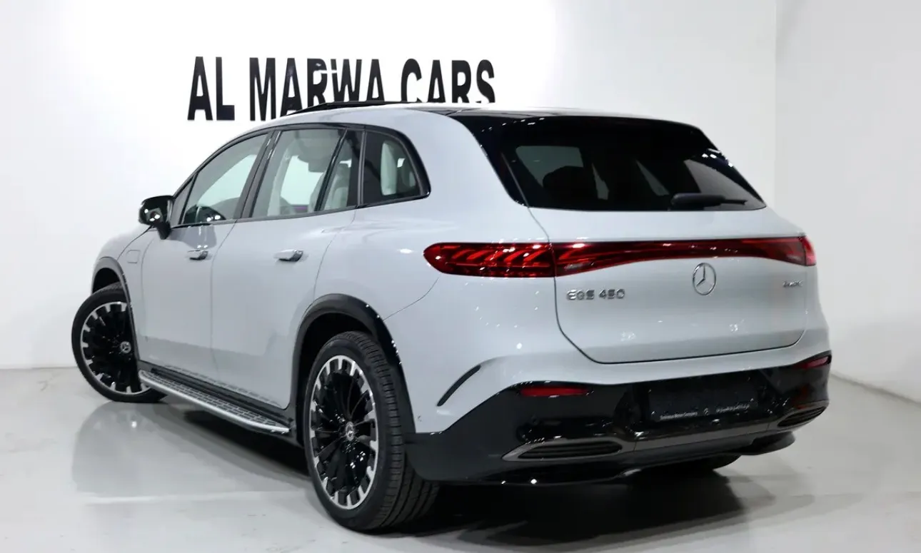 2023 Mercedes-Benz EQS 450 4MATIC  - GCC Specs - all-electric premium -5 SEATER - Thumbnail 3