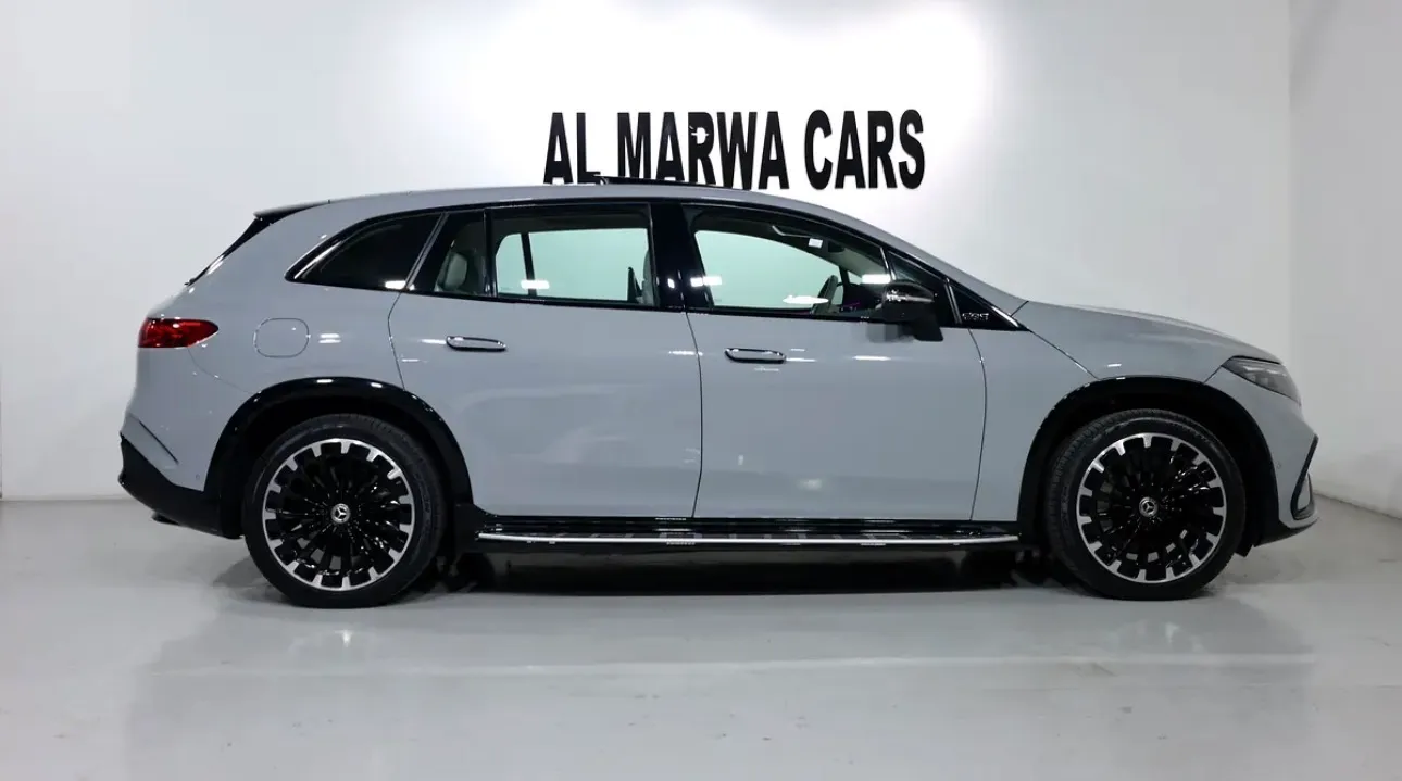 2023 Mercedes-Benz EQS 450 4MATIC  - GCC Specs - all-electric premium -5 SEATER - Thumbnail 7