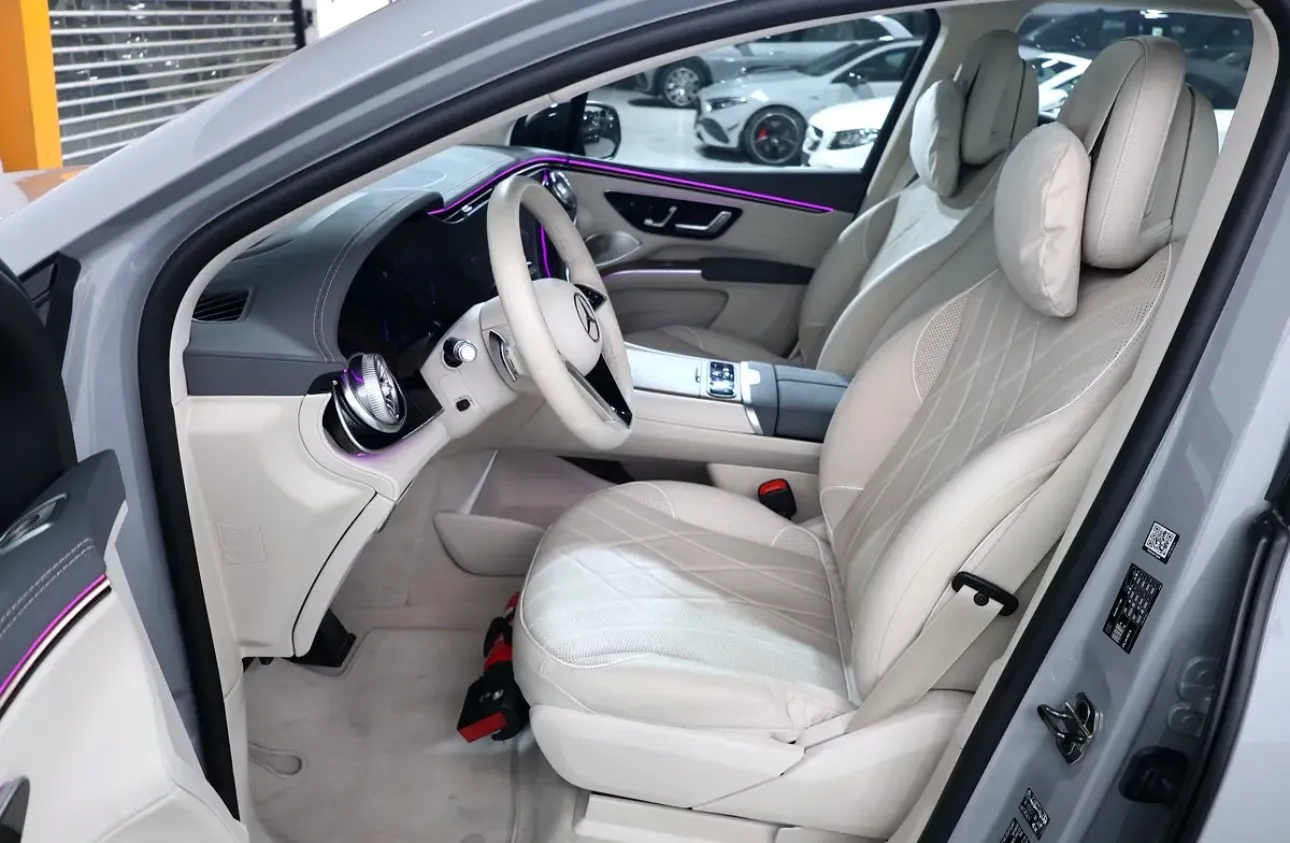 2023 Mercedes-Benz EQS 450 4MATIC  - GCC Specs - all-electric premium -5 SEATER - Thumbnail 9