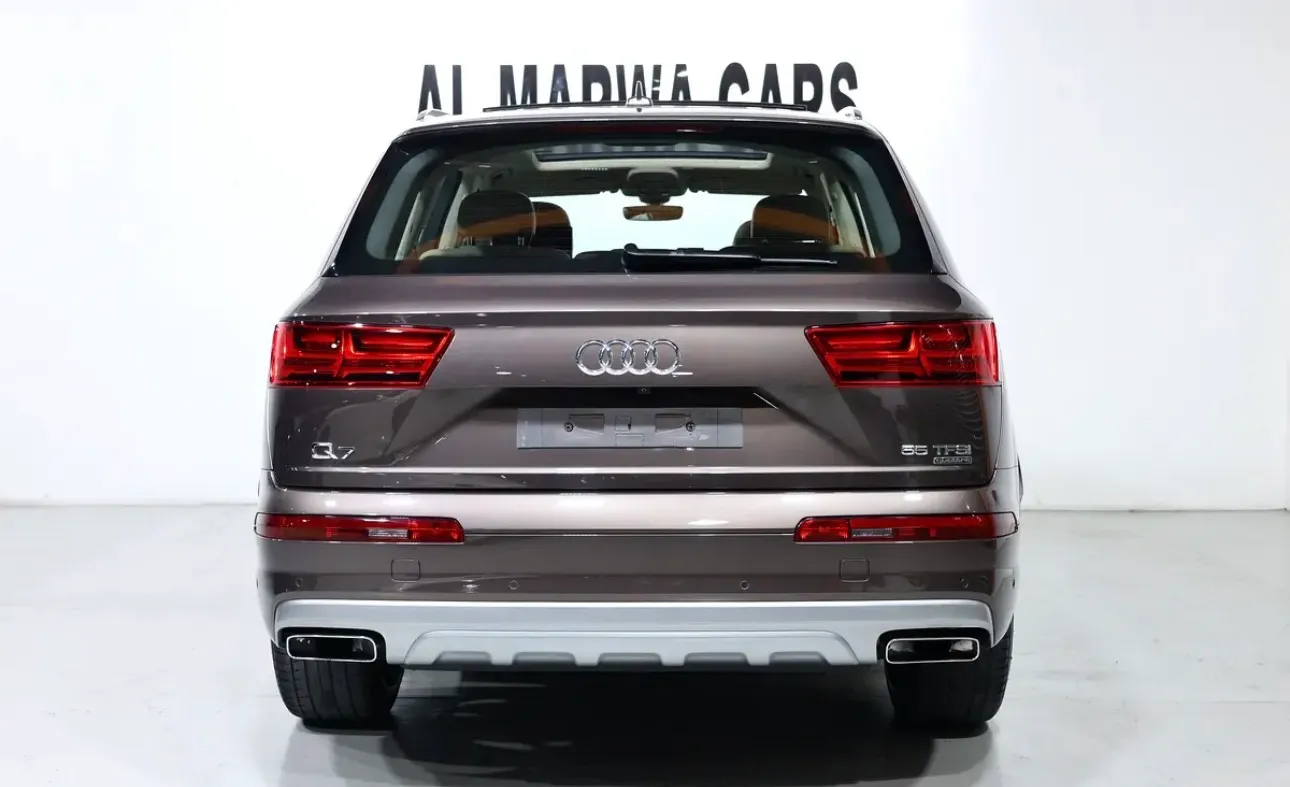 Audi q7 55 TFSI quattro S line-2019-Excellent condition - Thumbnail 6