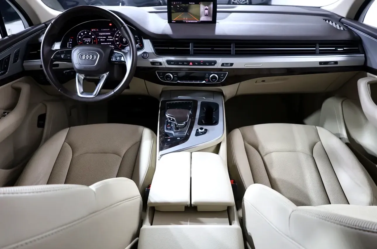 Audi q7 55 TFSI quattro S line-2019-Excellent condition - Thumbnail 13
