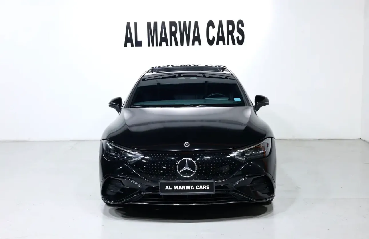 2023 Mercedes EQE 350+ I GCC Specs  -ACCIDENTS FREE  -GCC specifications - Thumbnail 4