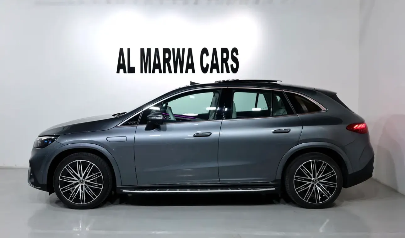 Presenting the brand new 2025 Mercedes-Benz EQE 350 4MATIC - in pristine condition - GCC specifications - Thumbnail 7