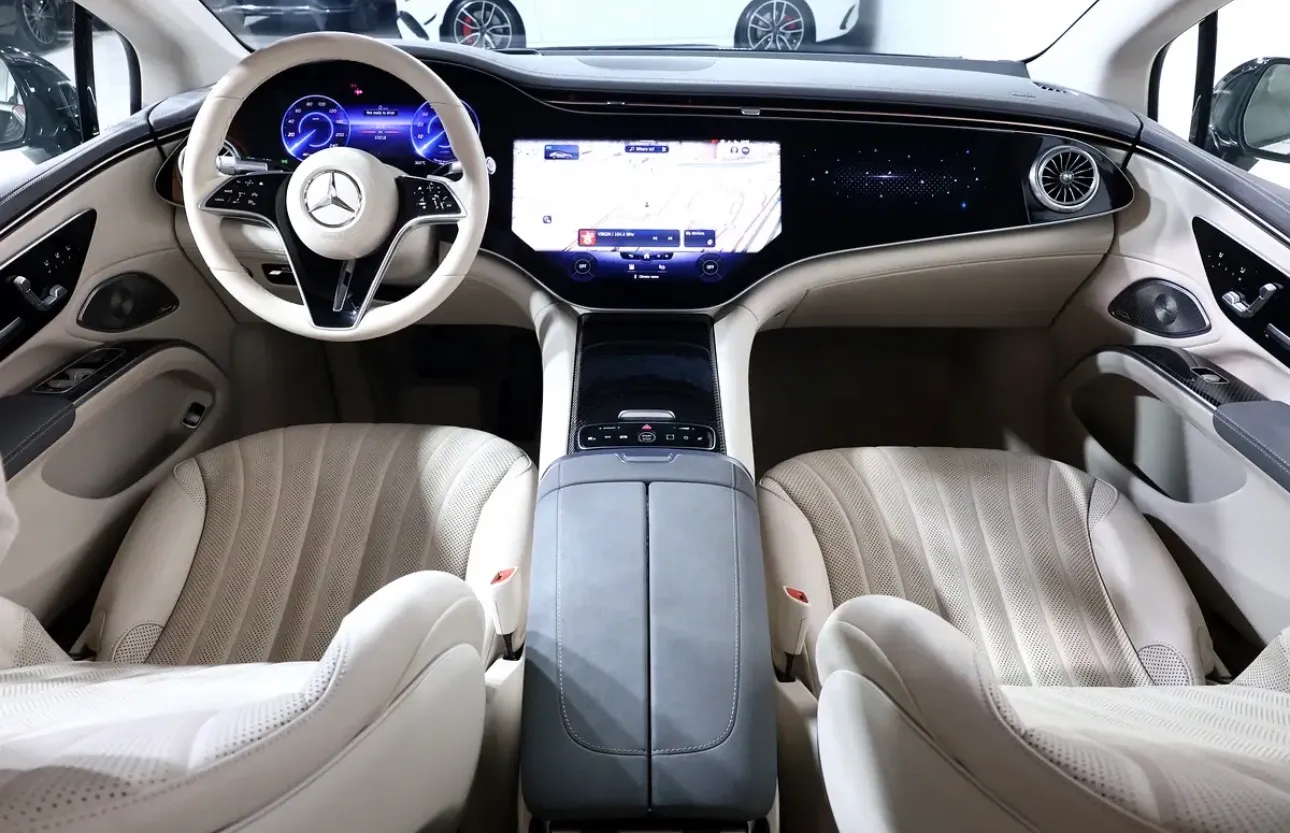 Presenting the 2023 Mercedes-Benz EQS 450+ in pristine condition -GCC specifications - Thumbnail 11