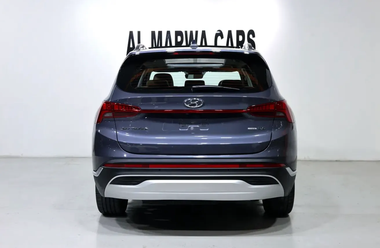2022 Hyundai Santa Fe Premium Plus  - GCC specifications -Full service history -UNDER WARRANTY - Thumbnail 6