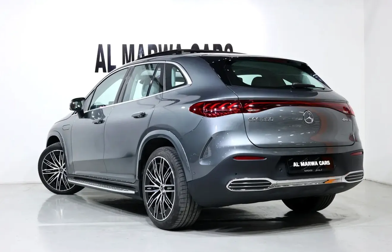 Presenting the brand new 2025 Mercedes-Benz EQE 350 4MATIC - in pristine condition - GCC specifications - Thumbnail 4