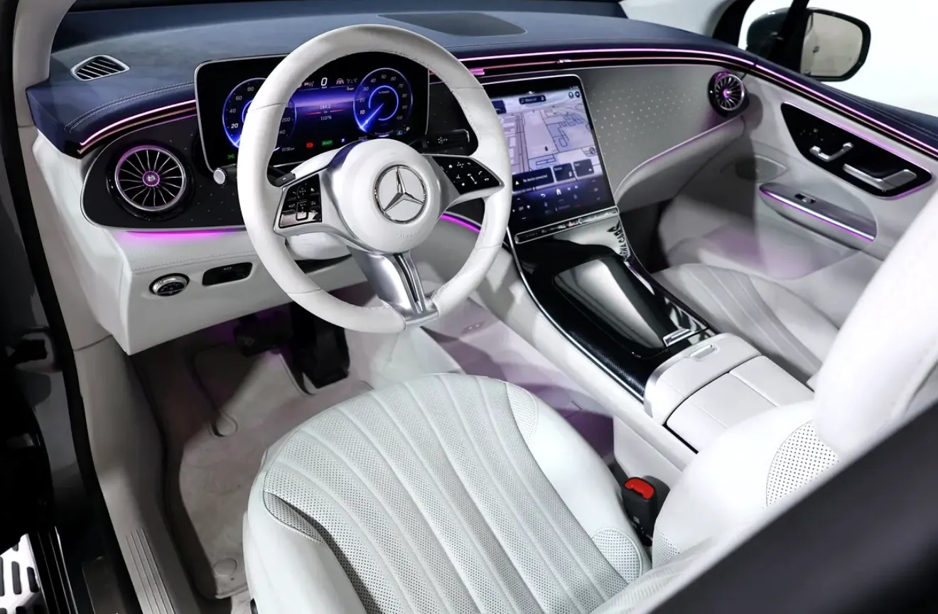 Presenting the brand new 2025 Mercedes-Benz EQE 350 4MATIC - in pristine condition - GCC specifications - Thumbnail 9