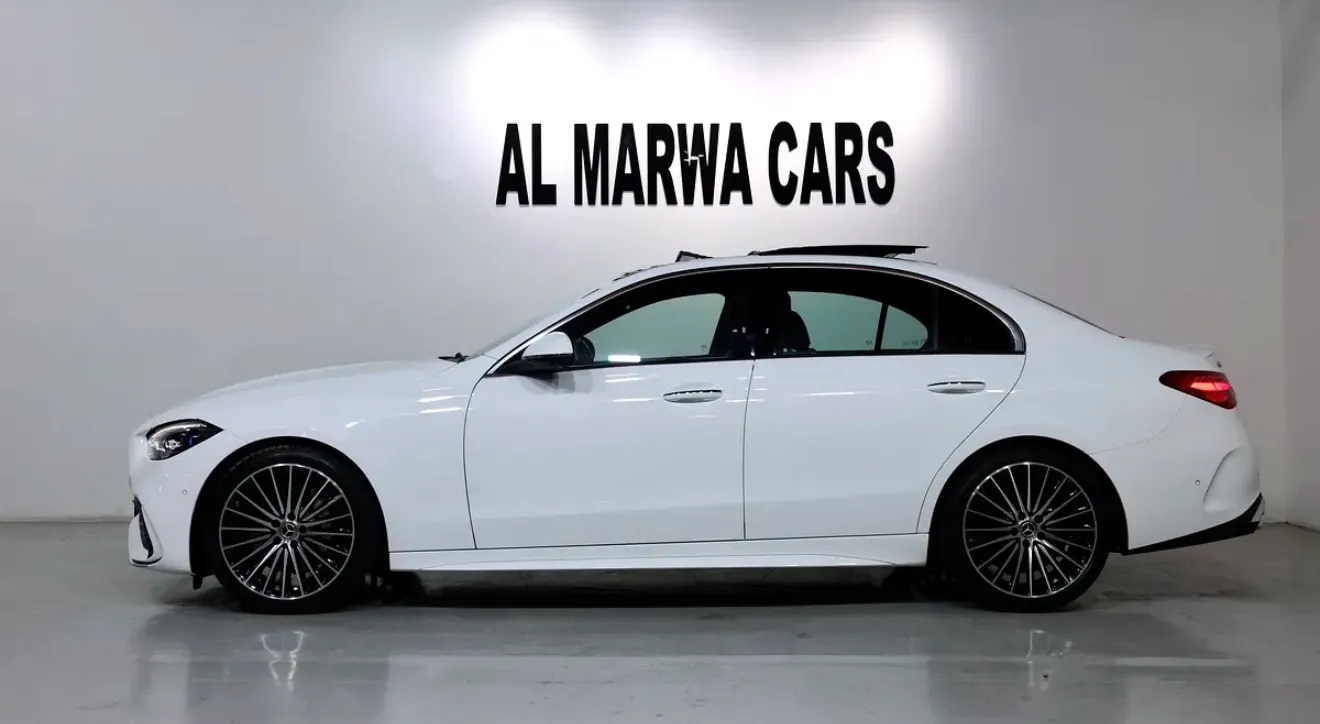 Presenting the pristine 2025 Mercedes-Benz C-Class C200  - GCC Specifications - Thumbnail 7