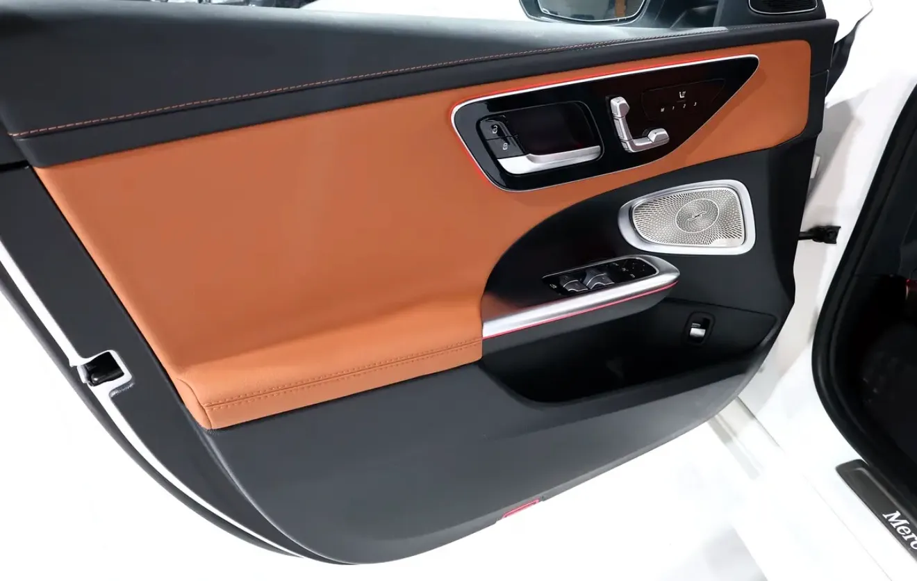 Presenting the pristine 2025 Mercedes-Benz C-Class C200  - GCC Specifications - Thumbnail 8