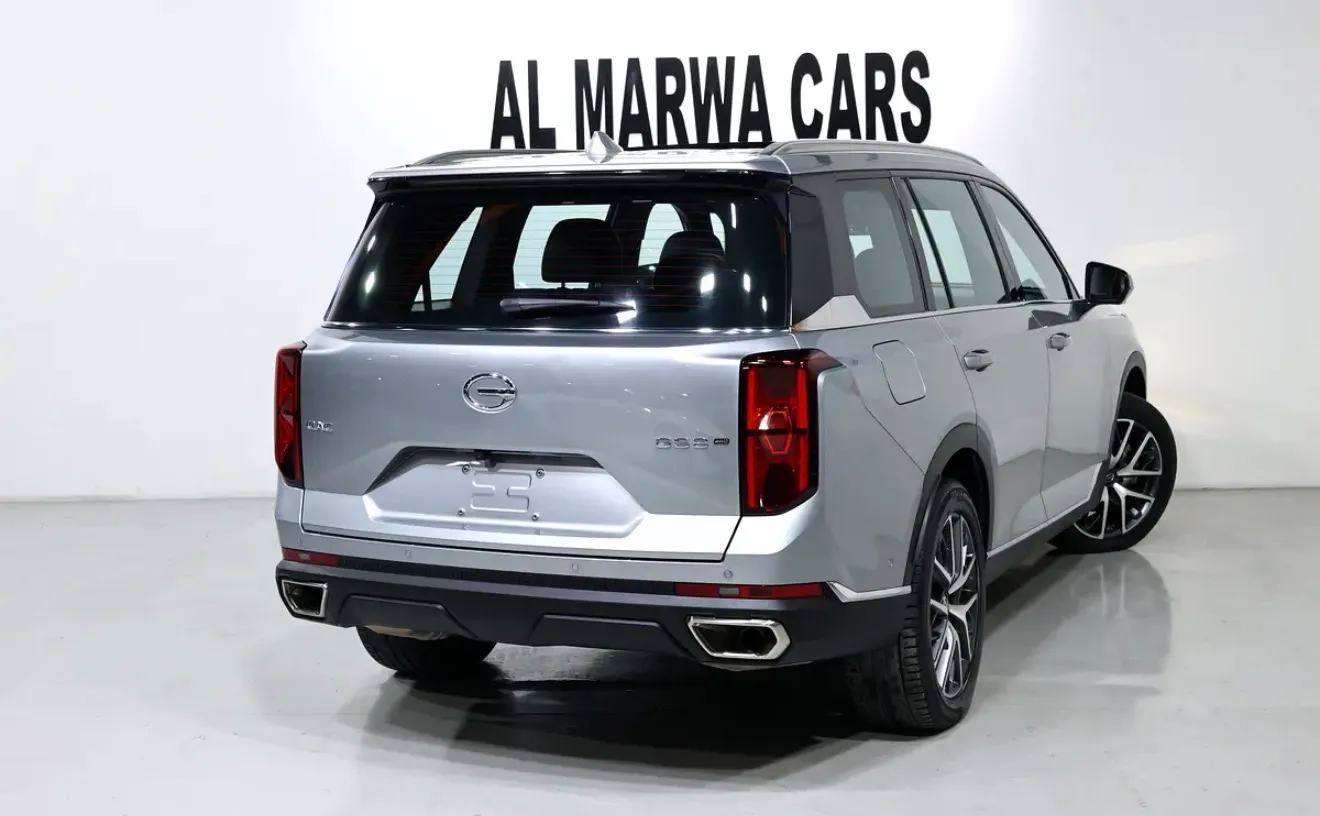 well-maintained 2023 GAC GS8 in top-of-the-line GX trim  -with official GCC specifications - Thumbnail 4