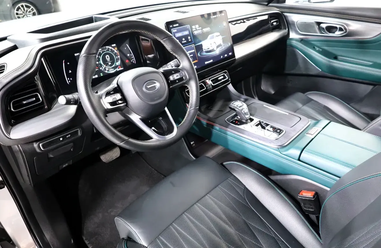 well-maintained 2023 GAC GS8 in top-of-the-line GX trim  -with official GCC specifications - Thumbnail 11
