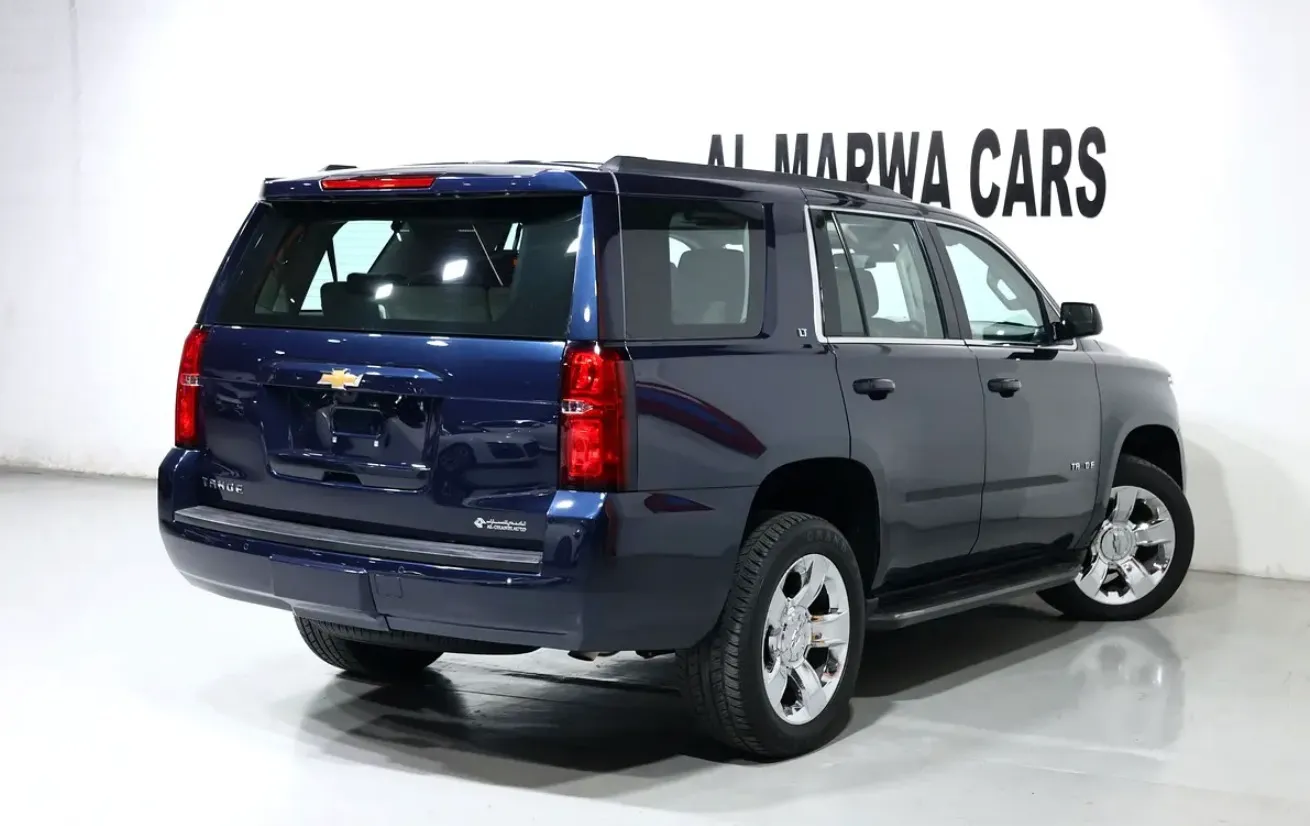For sale: 2020 Chevrolet Tahoe LT  -in excellent condition  -GCC specifications -SUV  - Thumbnail 2