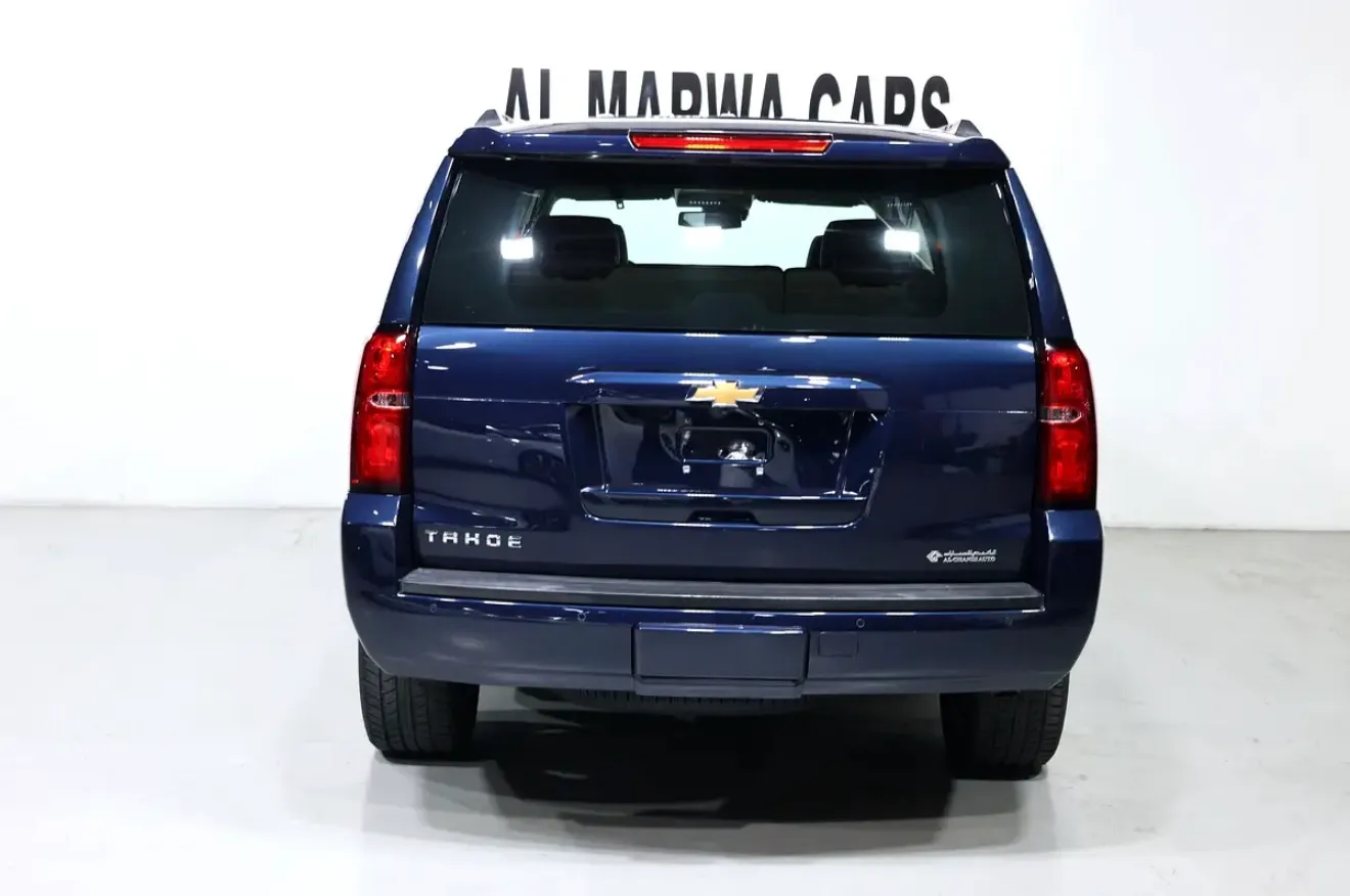 For sale: 2020 Chevrolet Tahoe LT  -in excellent condition  -GCC specifications -SUV  - Thumbnail 6