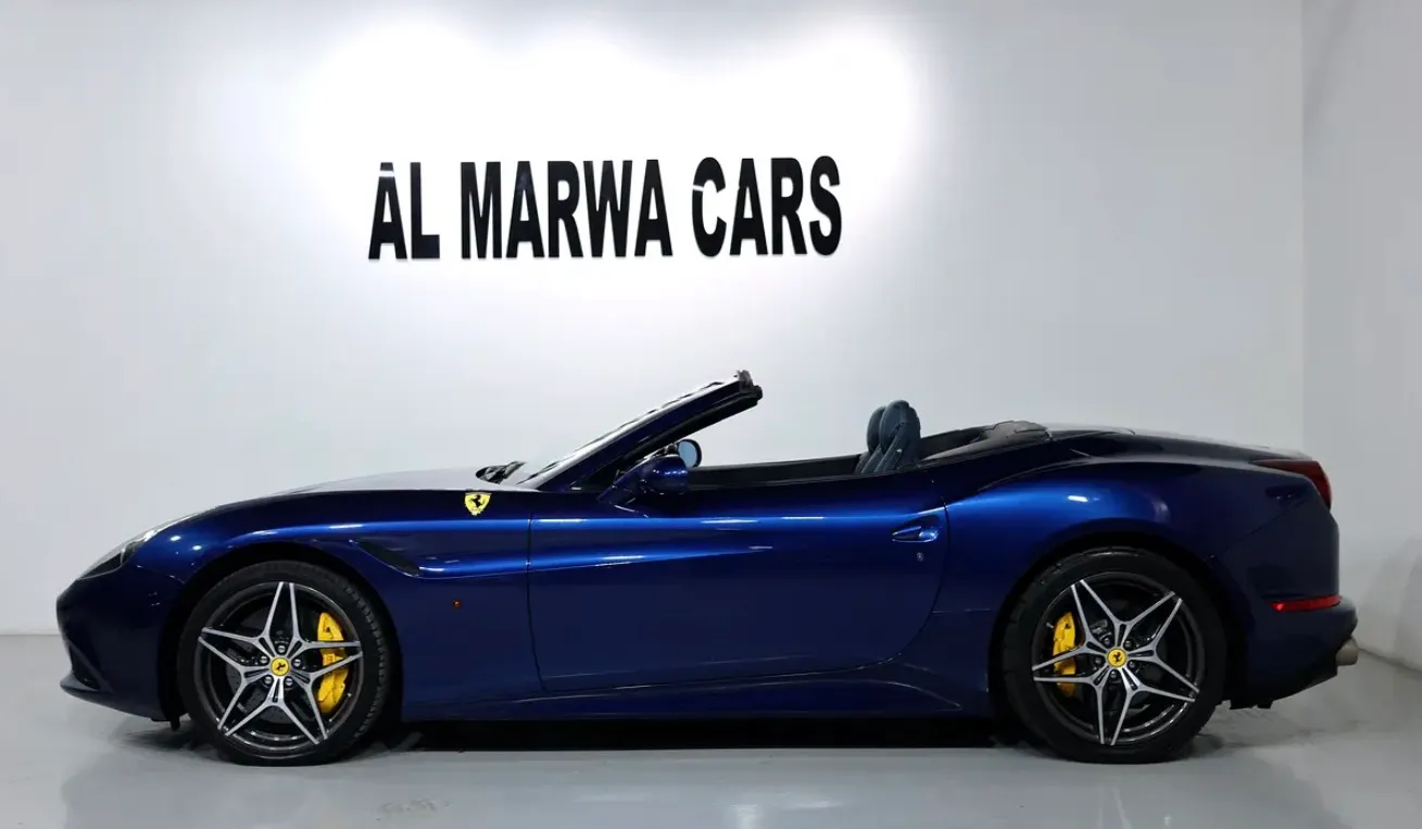 Presenting the pristine 2016 Ferrari California T Standard with GCC Specs - Thumbnail 7