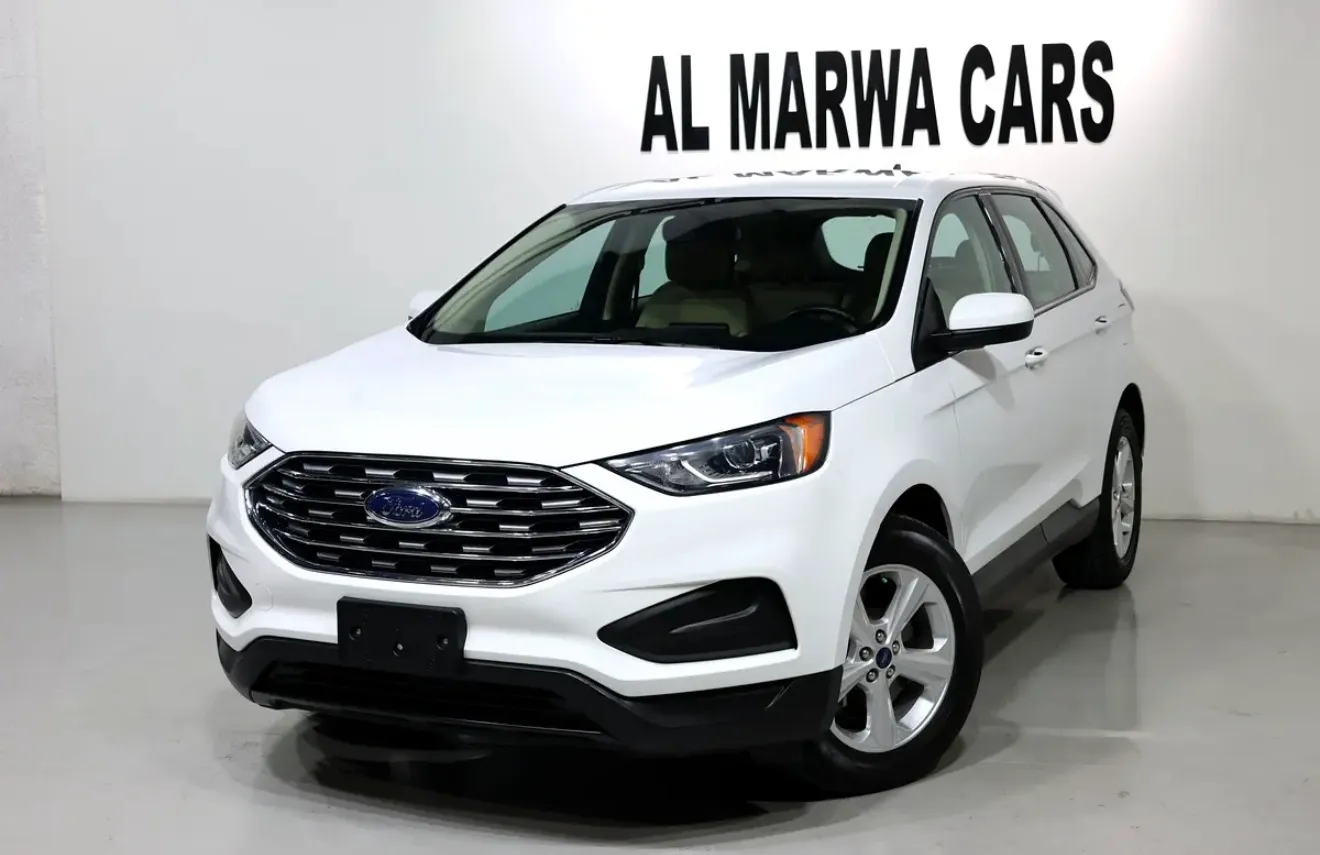 - well-maintained 2021 Ford Edge SEL  - GCC specifications - This midsize SUV  -Warranty + service contract - Image 1