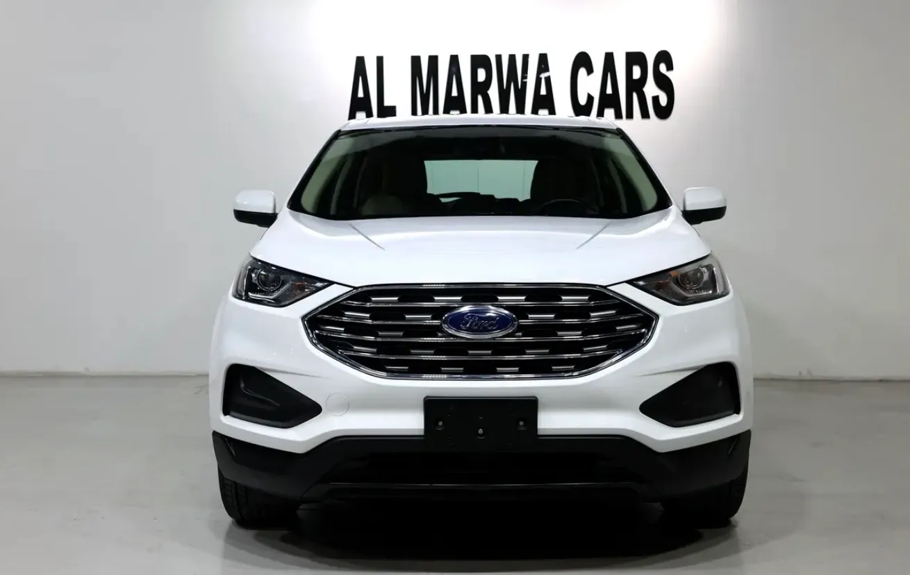 - well-maintained 2021 Ford Edge SEL  - GCC specifications - This midsize SUV  -Warranty + service contract - Thumbnail 5