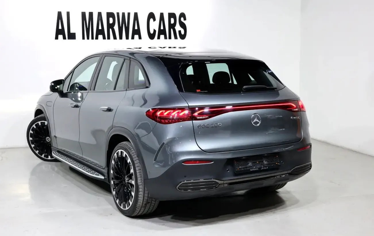 2023 Mercedes-Benz EQE 350 4MATIC (GCC Specs) -ALL WHEEL DRIVE - WARRANTY 5 Years  - Thumbnail 4