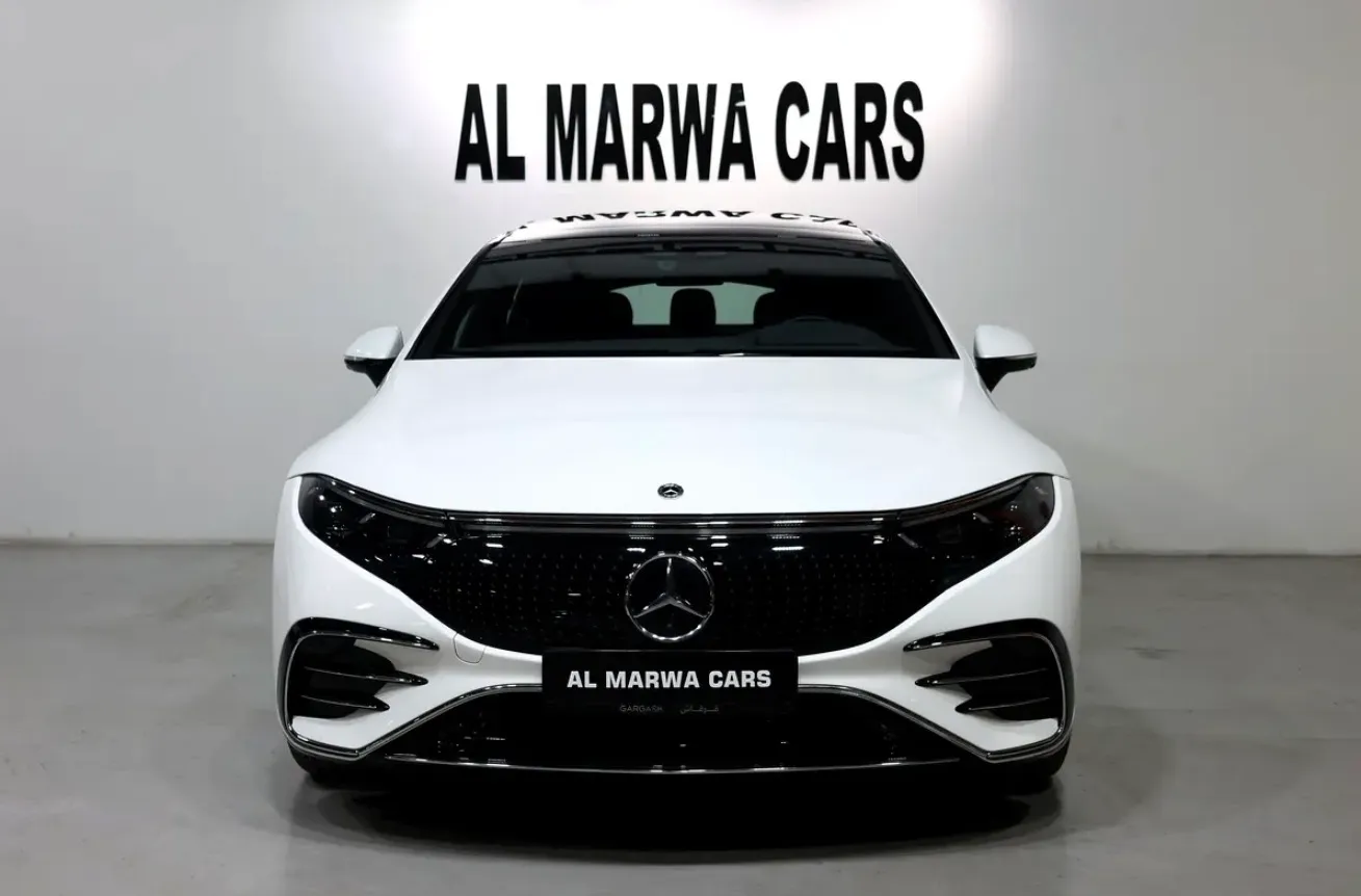 Presenting the 2023 Mercedes-Benz EQS 450+ in pristine condition -GCC specifications - Gargash WARRANTY - Thumbnail 6