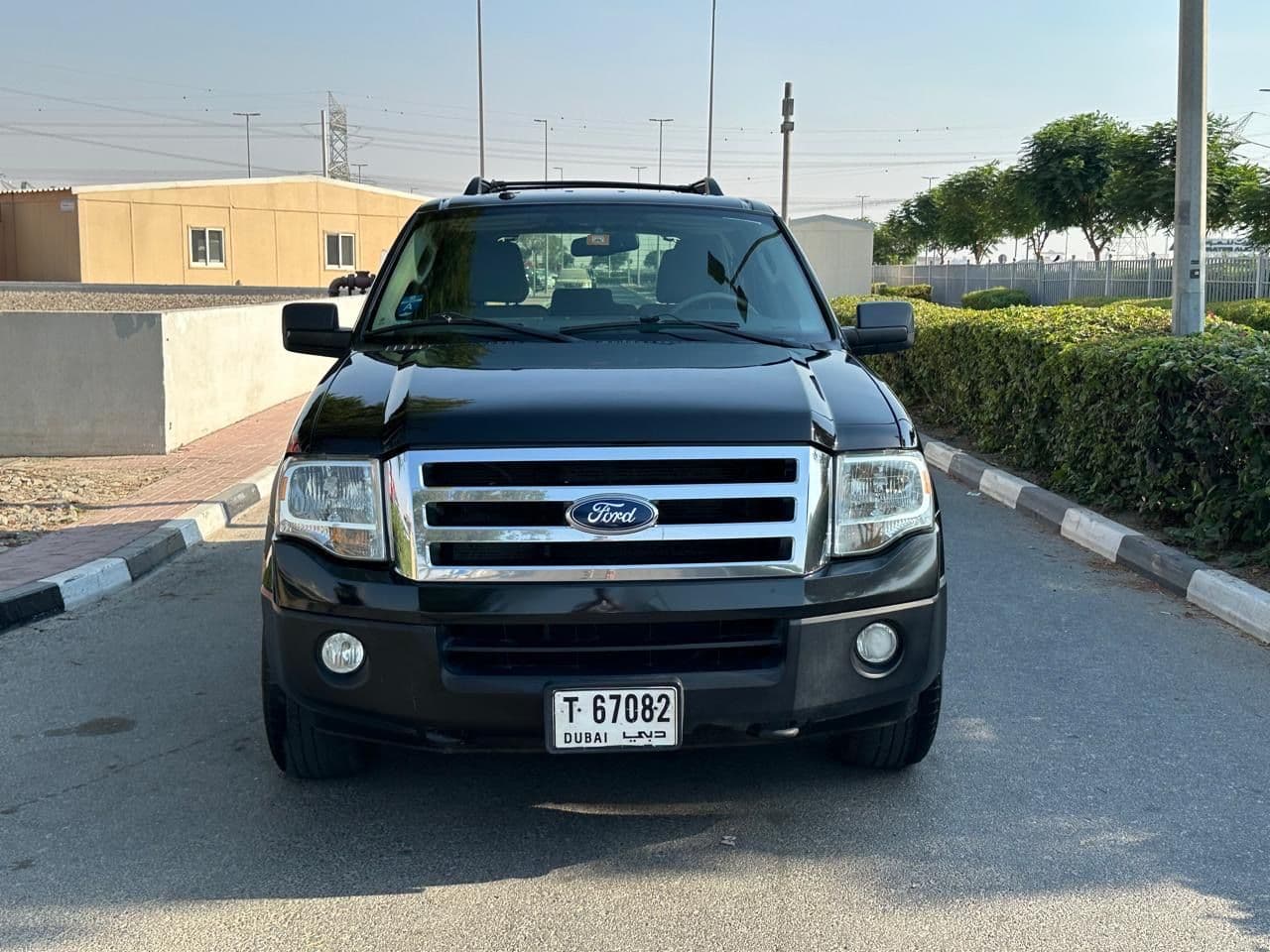 2013 Ford Expedition XLT -260,000km-GCC Specs - Thumbnail 6
