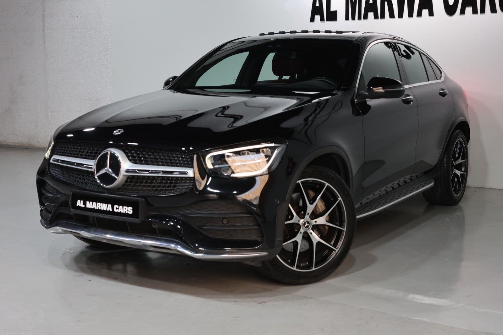 2022 Mercedes-Benz GLC 200 4MATIC Coupe-GCC Specs - Thumbnail 2