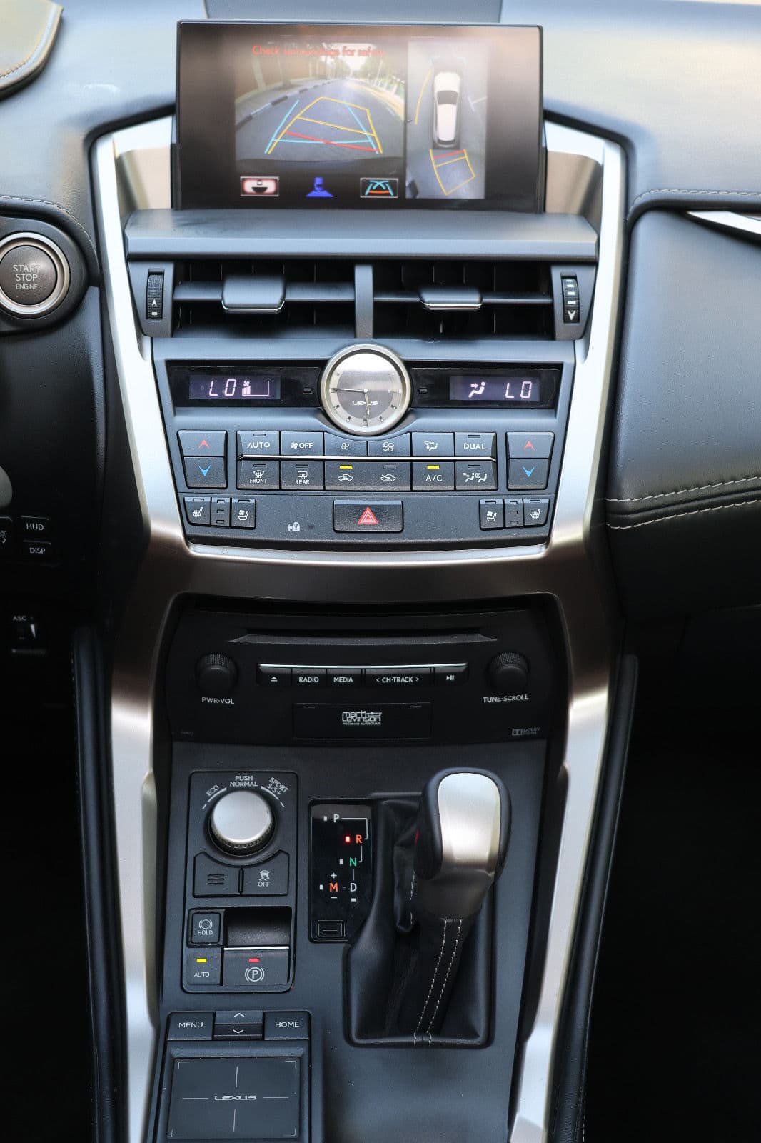 Lexus NX-Series-NX200t-2017-137000KM-GCC SPECS-EXCELLENT CONDITION - Thumbnail 12