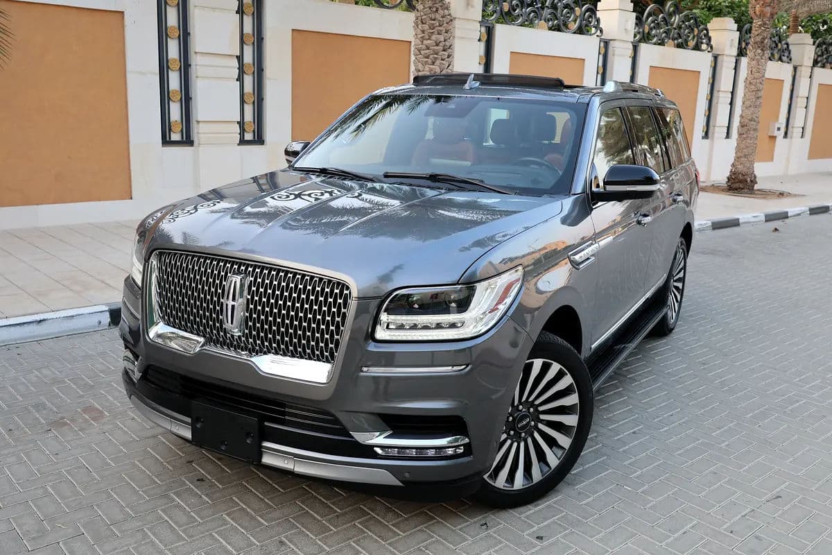 Lincoln Navigator-2021-127000KM-GCC SPECS-EXCELLENT CONDITION - Image 1