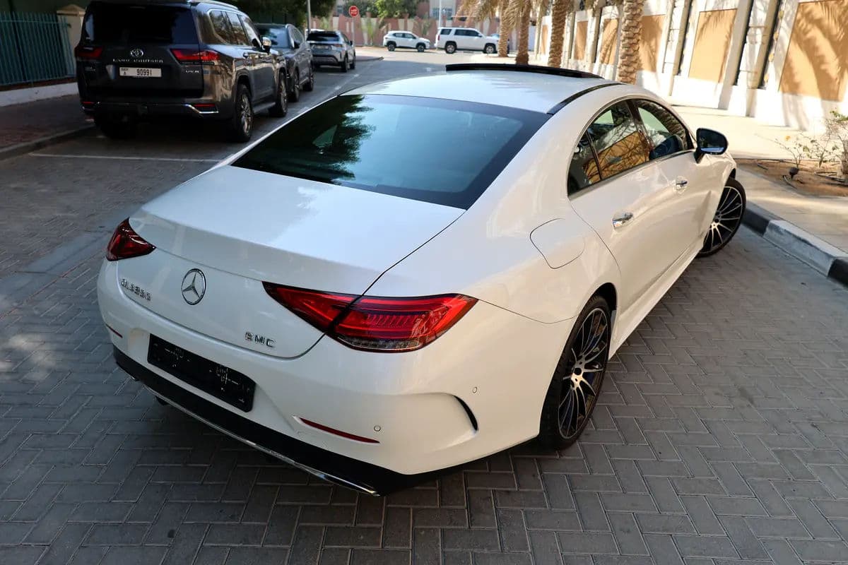 Mercedes-Benz CLS350-2019-103000KM-GCC SPECS-EXCELLENT CONDITION-ACCIDENT FREE -FULL OPTION - Thumbnail 3