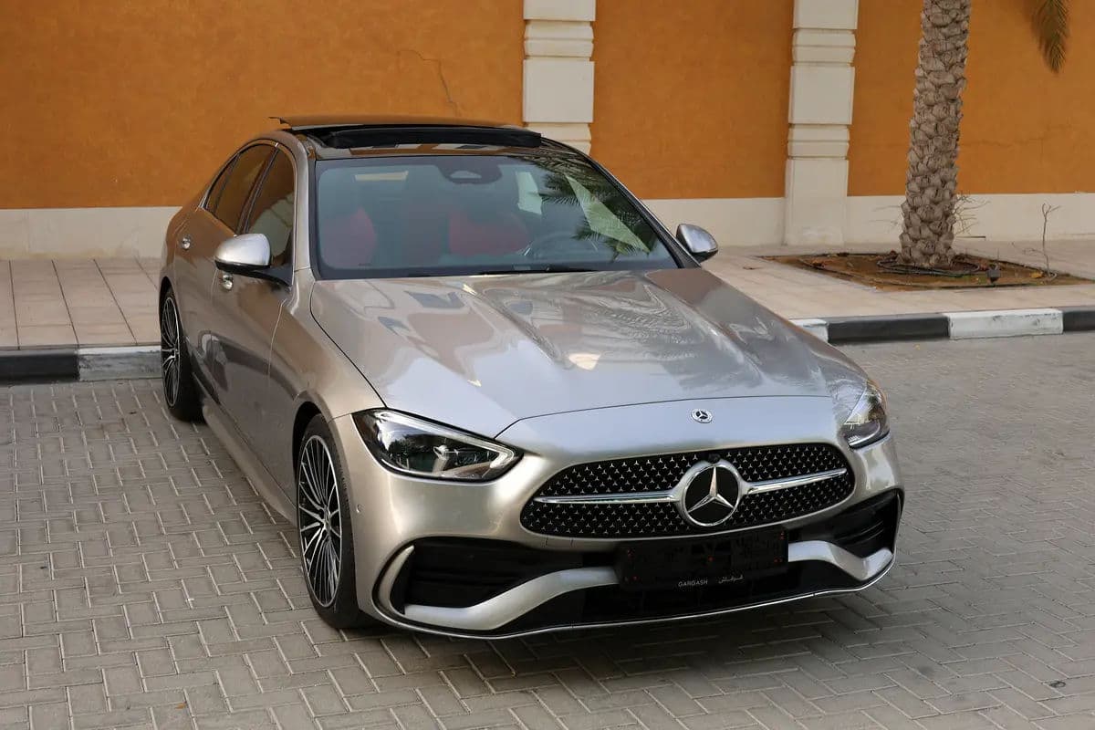 Mercedes C200 -Premium Plus 2024-12,000KM-GCC SPECS-UNDER WARRANTY-SERVICE CONTRACT - Thumbnail 6