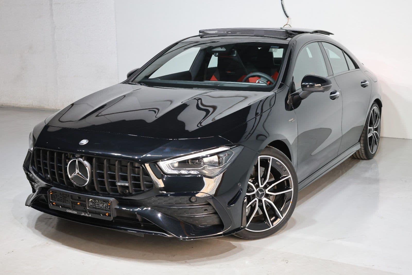 2025 Mercedes-Benz CLA 35 AMG-48km-GCC Specs