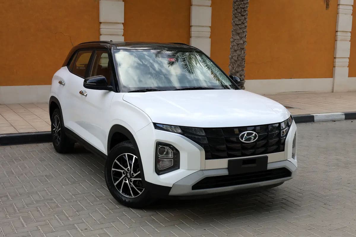 CRETA COMFORT 1.5L - GCC SPECS - ACCIDENT FREE - UNDER WARRANTY - EXCELENT CONDITION - - Thumbnail 2