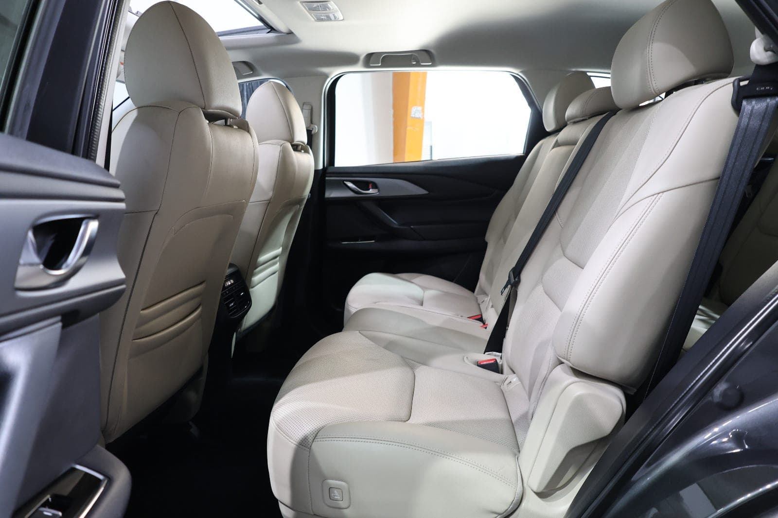  2021 Mazda CX-9 GT-95000KM | GCC Specs | Low Mileage | Full Service History - Thumbnail 16