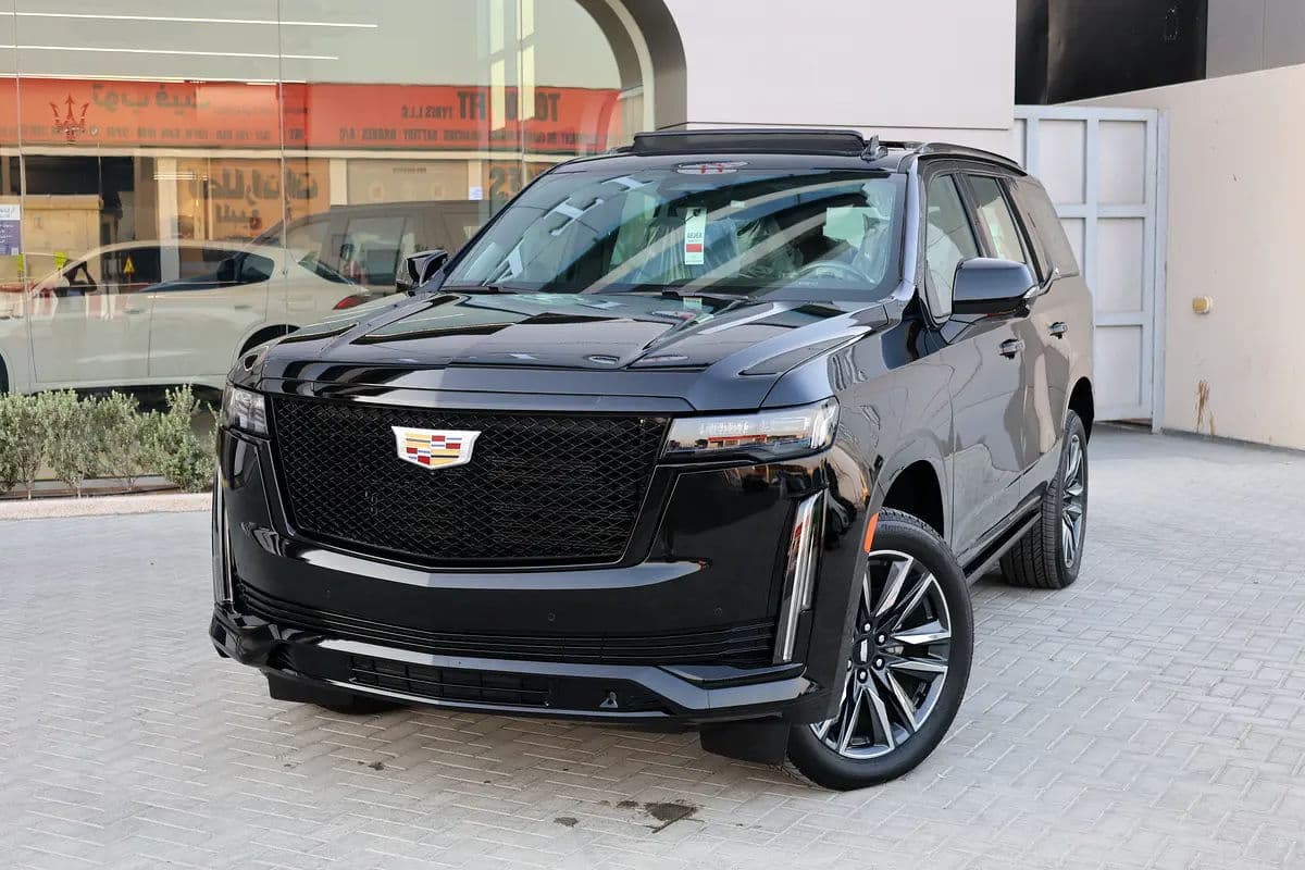 CADILLAC ESCALADE 600 SPORT PLATINUM-0KM-2024-GCC SPECS-UNDER WARRANTY  SERVICE-BRAND NEW - Image 1