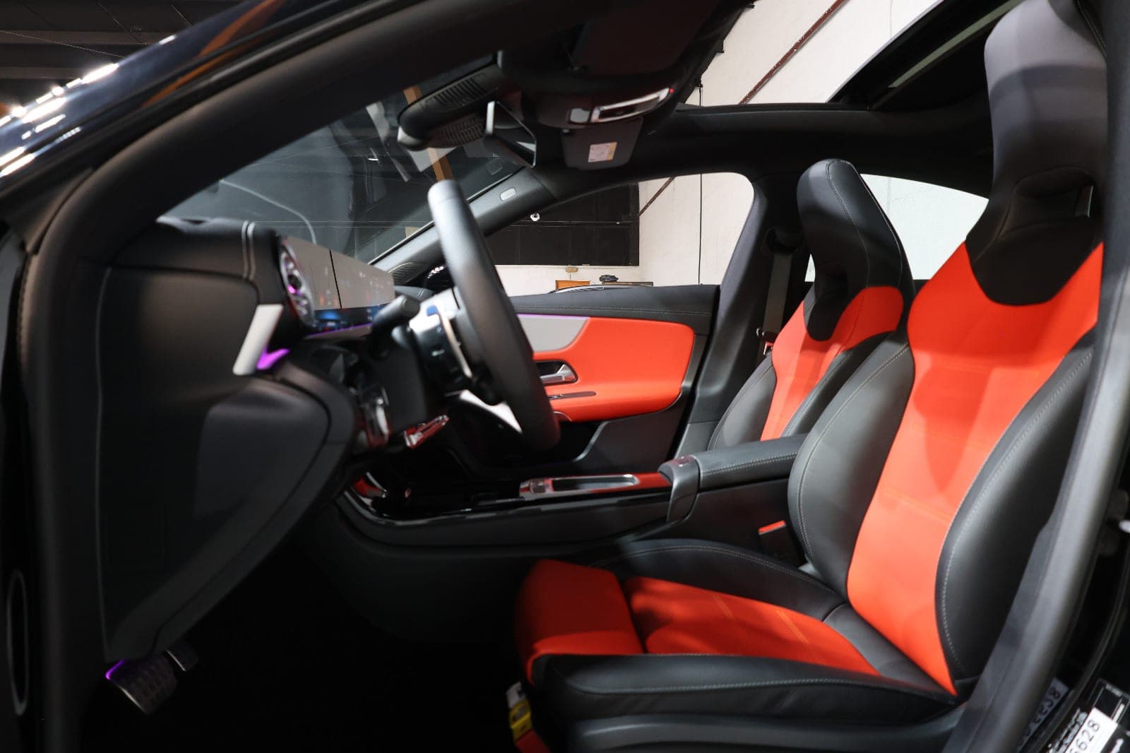 2025 Mercedes-Benz CLA 35 AMG-48km-GCC Specs - Thumbnail 10