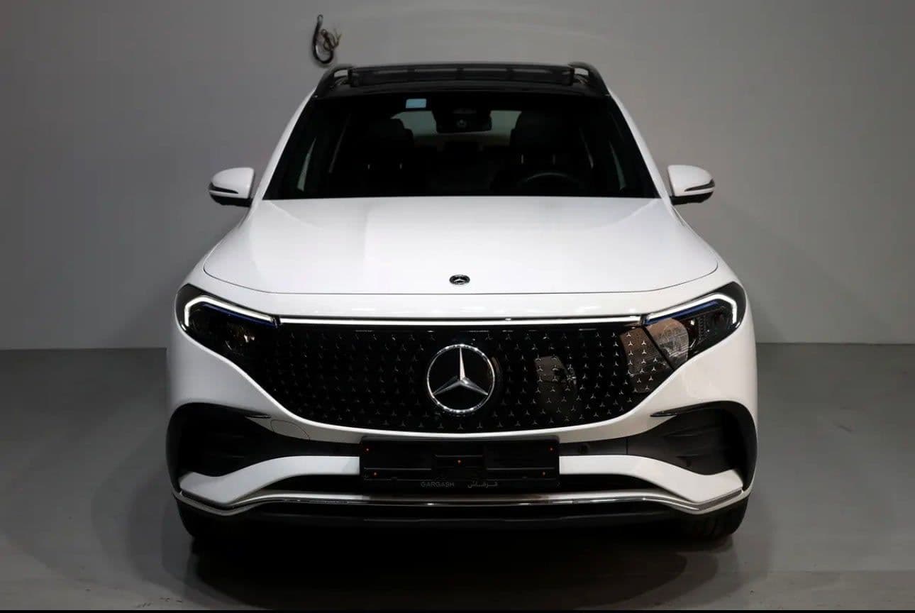 brand new 2025 Mercedes-Benz EQB 350 4MATIC. -electric SUV -14000km  -GCC-spec  - Thumbnail 6