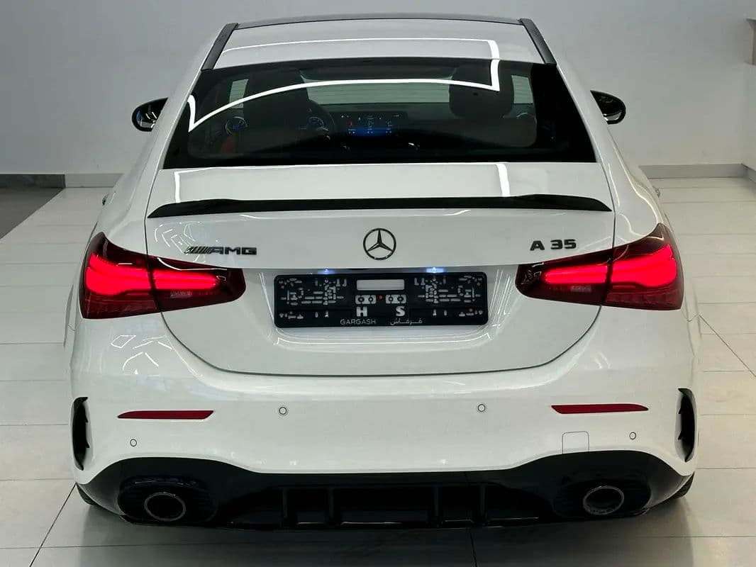 MERCEDES-BENZ A35-( AMG ENGINE) 5000KM-only 2024-UNDER WARRANTY  SERVICE-contract till 105000KM - Thumbnail 8