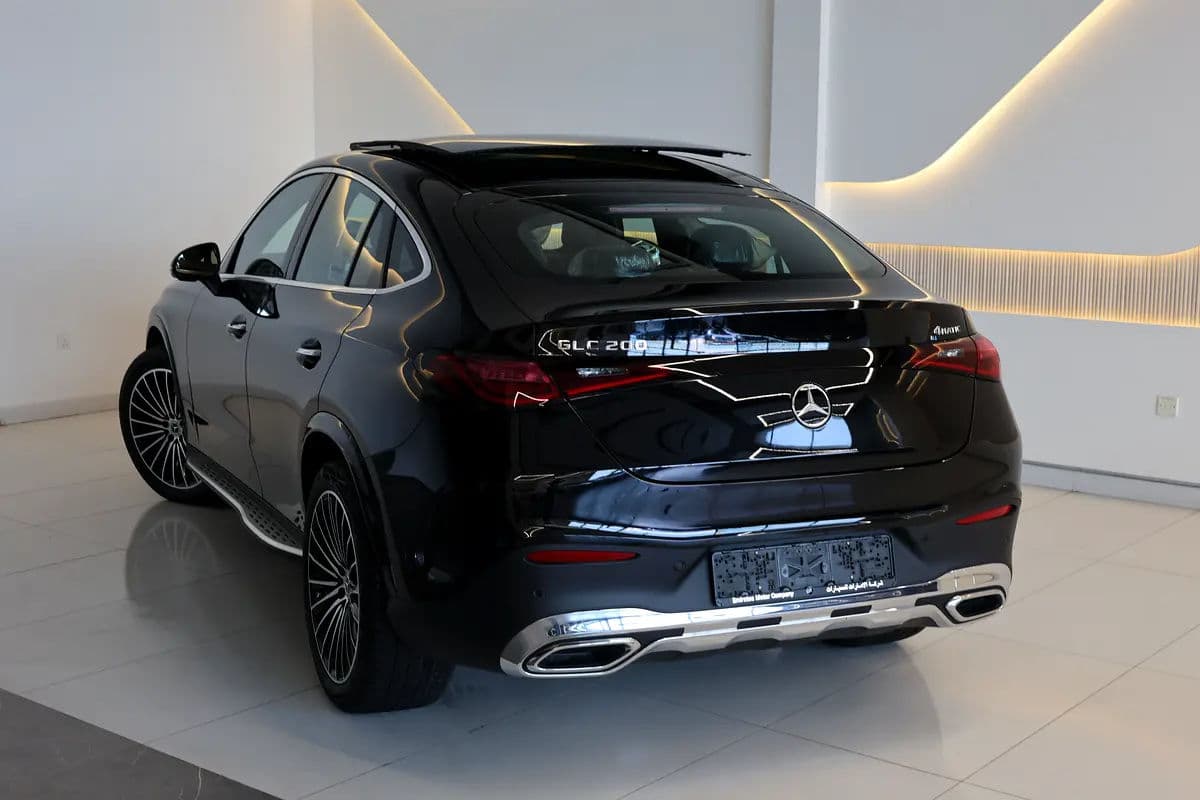 GLC200 COUPE 4MATIC - BRAND NEW - 5YRS UNDER WARRANTY - GCC SPECS - AVAIL COLOR ( WHITE, BLACK, - Thumbnail 4