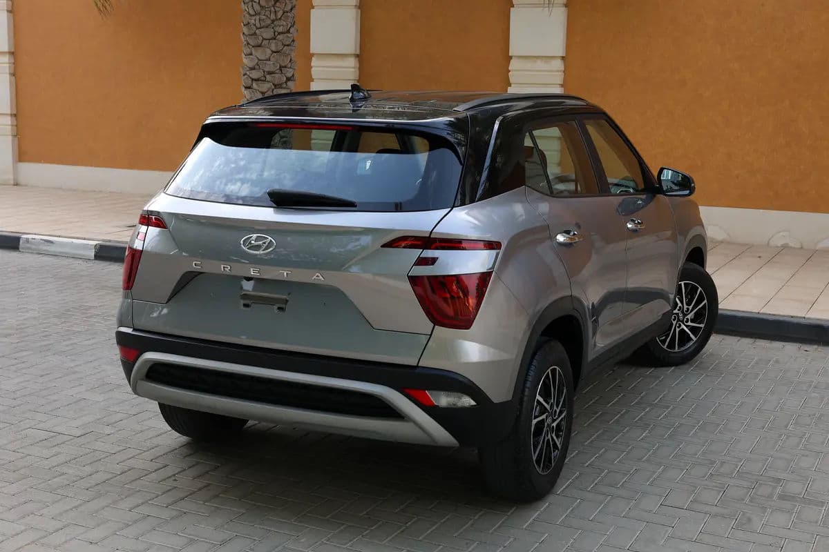 HYUNDAI CRETA COMFORT 1.5L - GCC SPECS - UNDER WARRANTY - FULL SERVICE HISTORY - ACCIDENT FREE - - Thumbnail 6